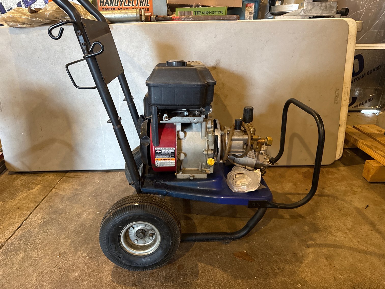 Image for Newark- Tools-Furniture-Household