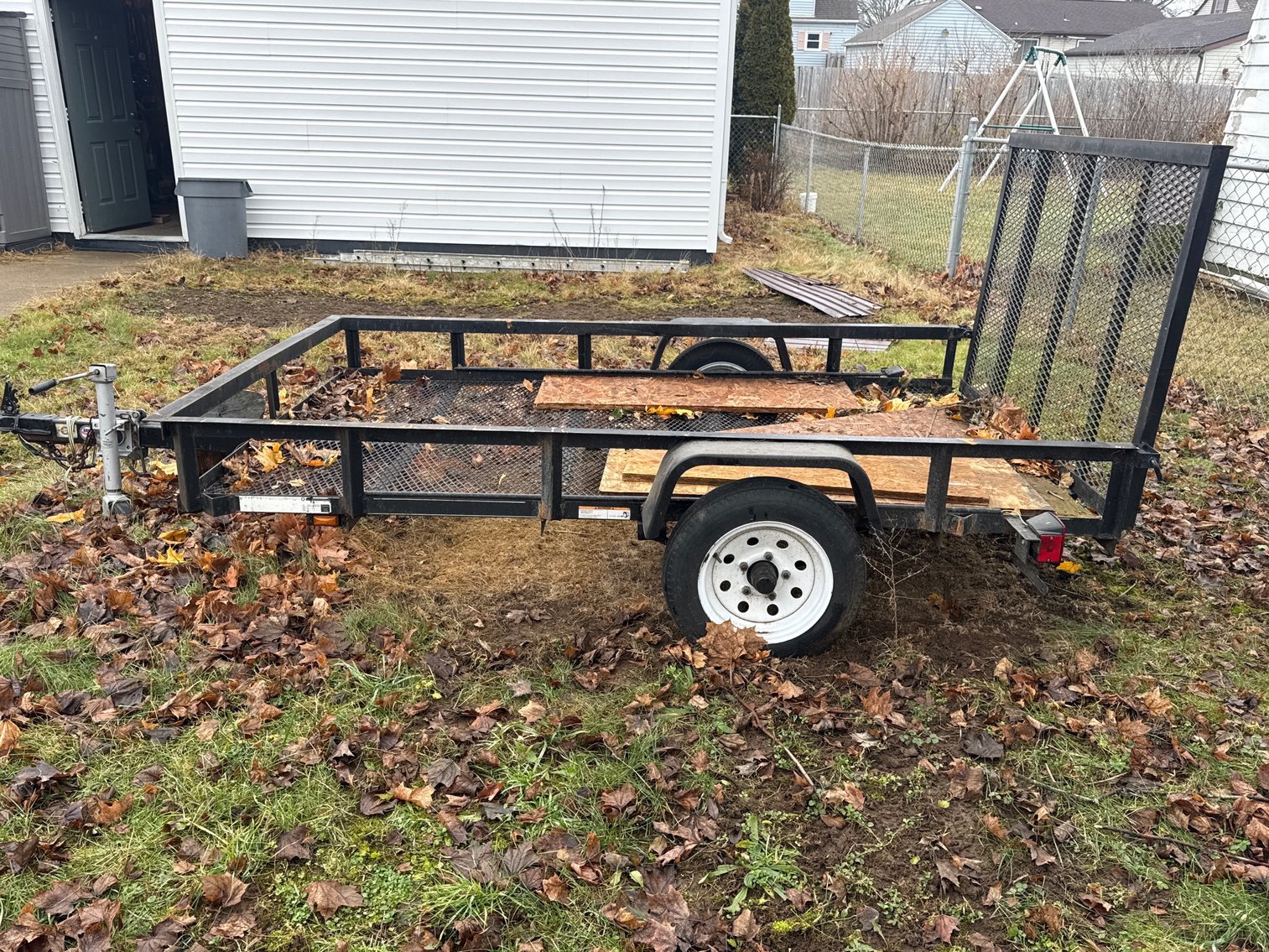 Image for Newark- Tools-Furniture-Household