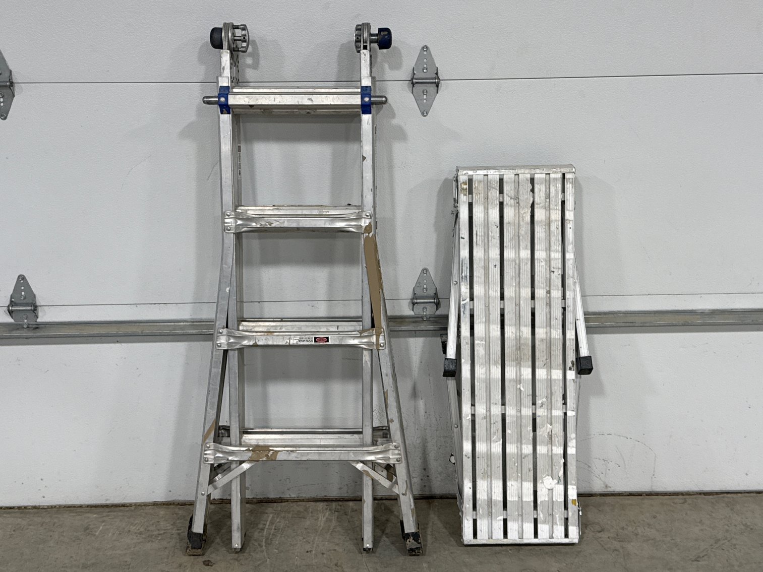 Image for WALL ST APRIL ONLINE ONLY