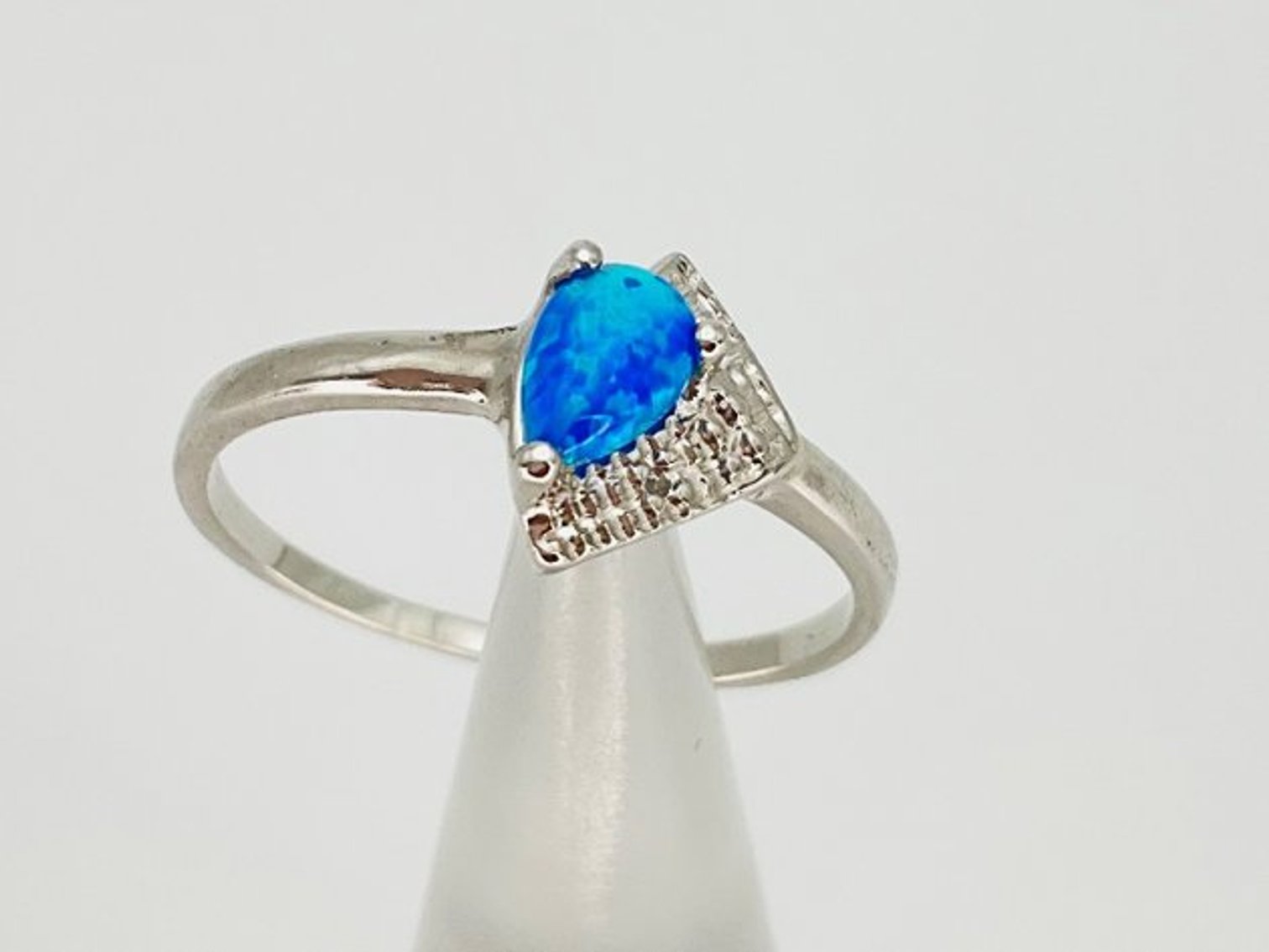 Image for End of Summer Jewelry August 2023