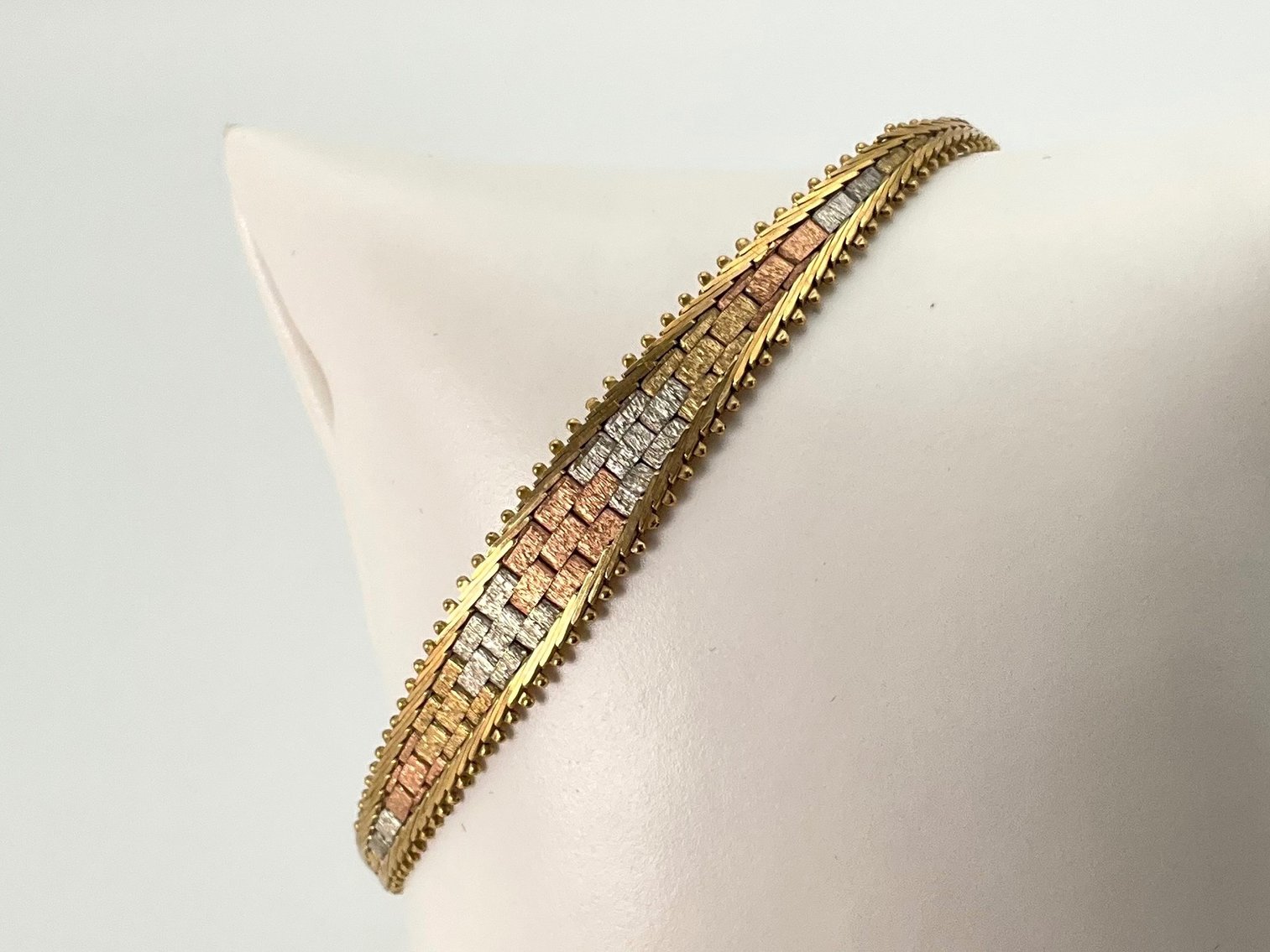 Image for Isabelle G. Clark Estate Jewelry Auction