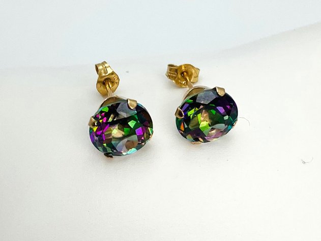 Image for October Jewelry 2024