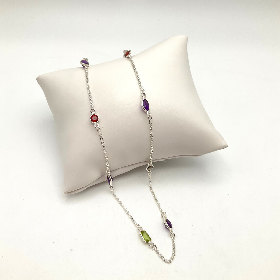 Image for October Jewelry 2024