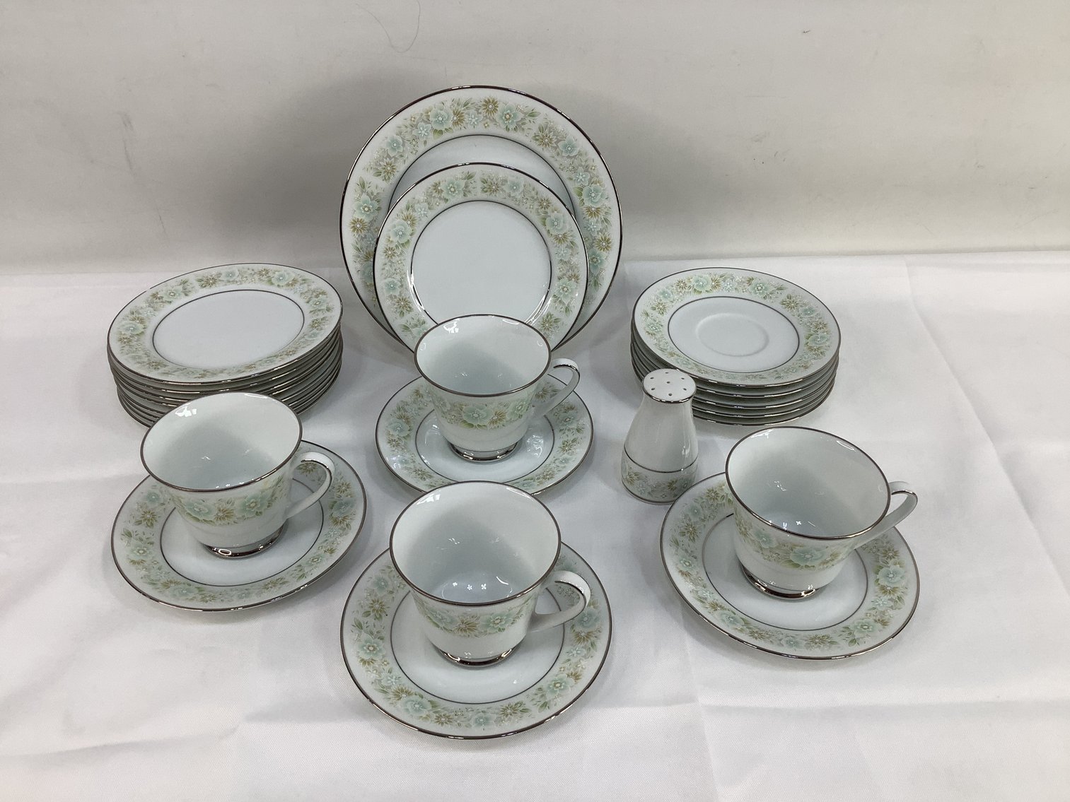 Image for Legends & Luxuries May 2026