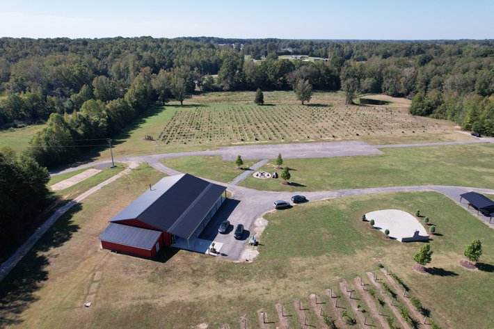 Image for Barndo & Vine Estate Auction