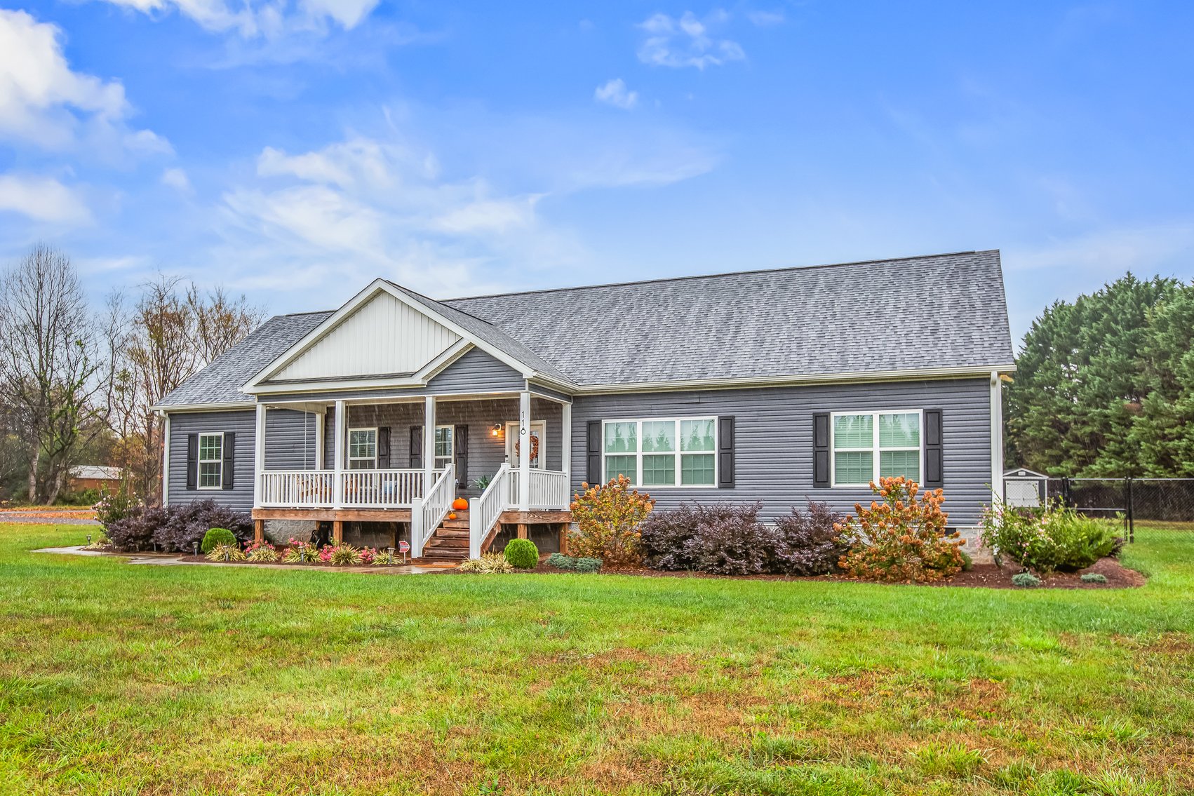Davie County Home-Modern Living with Countryside Charm!