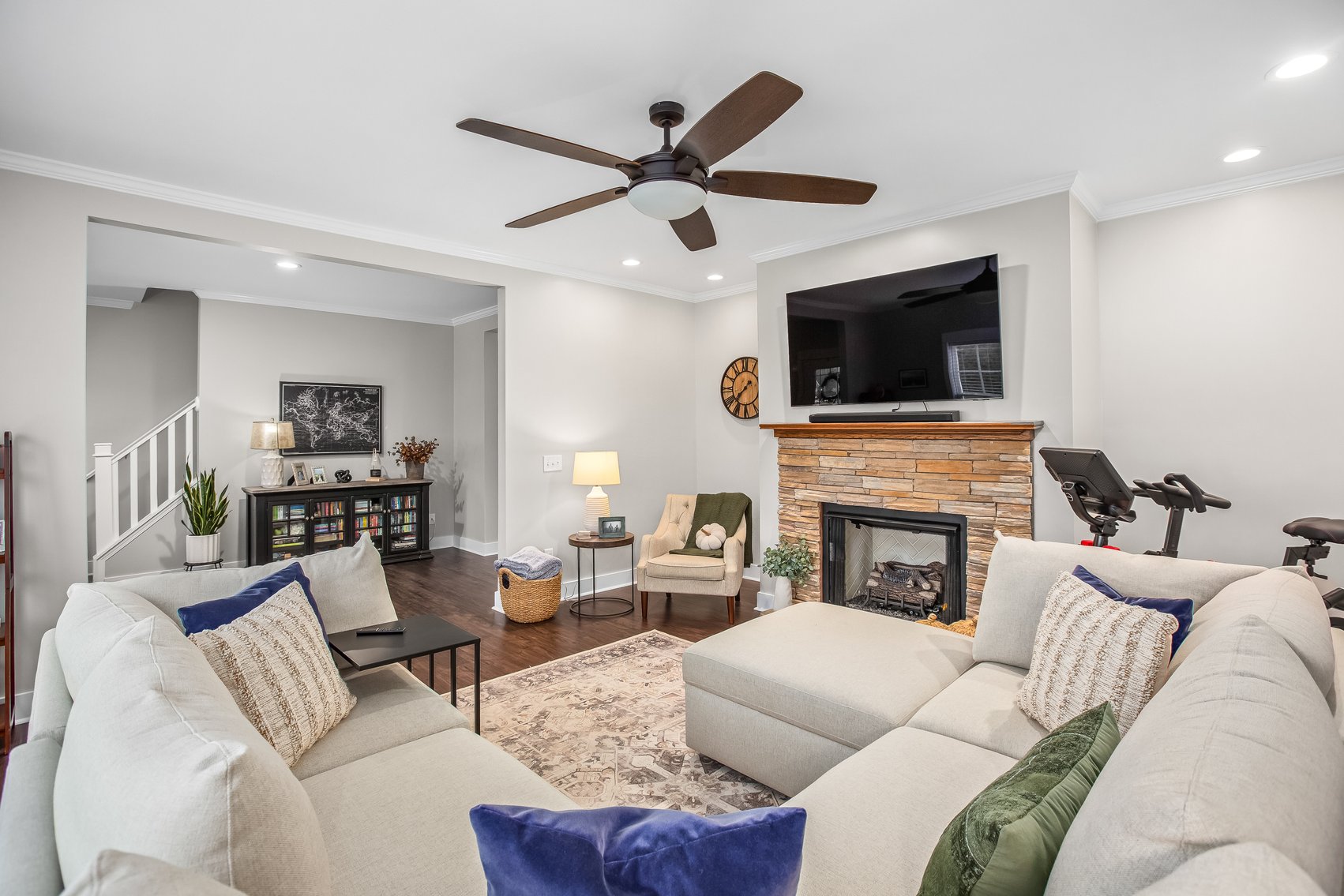 Davie County Home-Modern Living with Countryside Charm!
