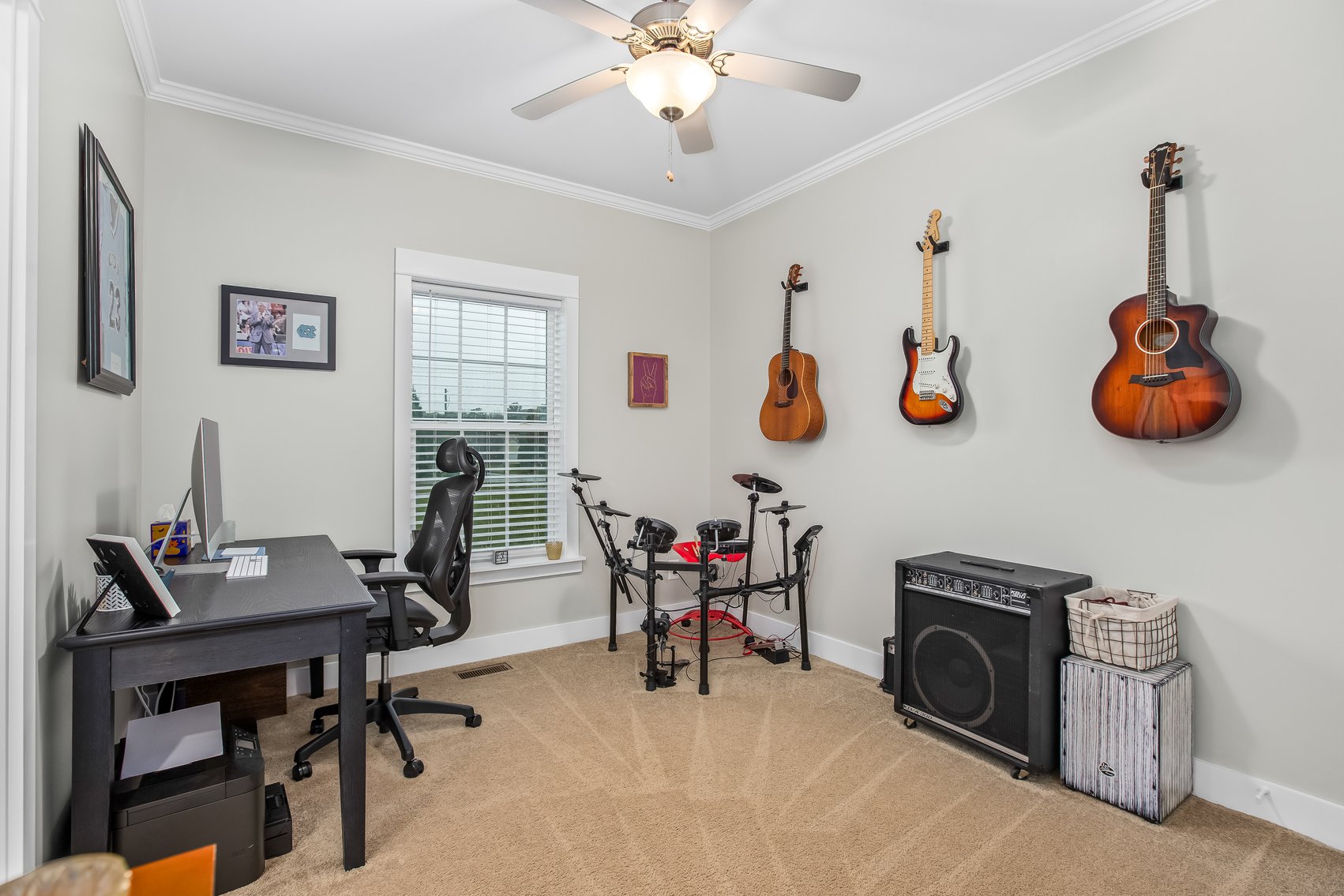 Davie County Home-Modern Living with Countryside Charm!