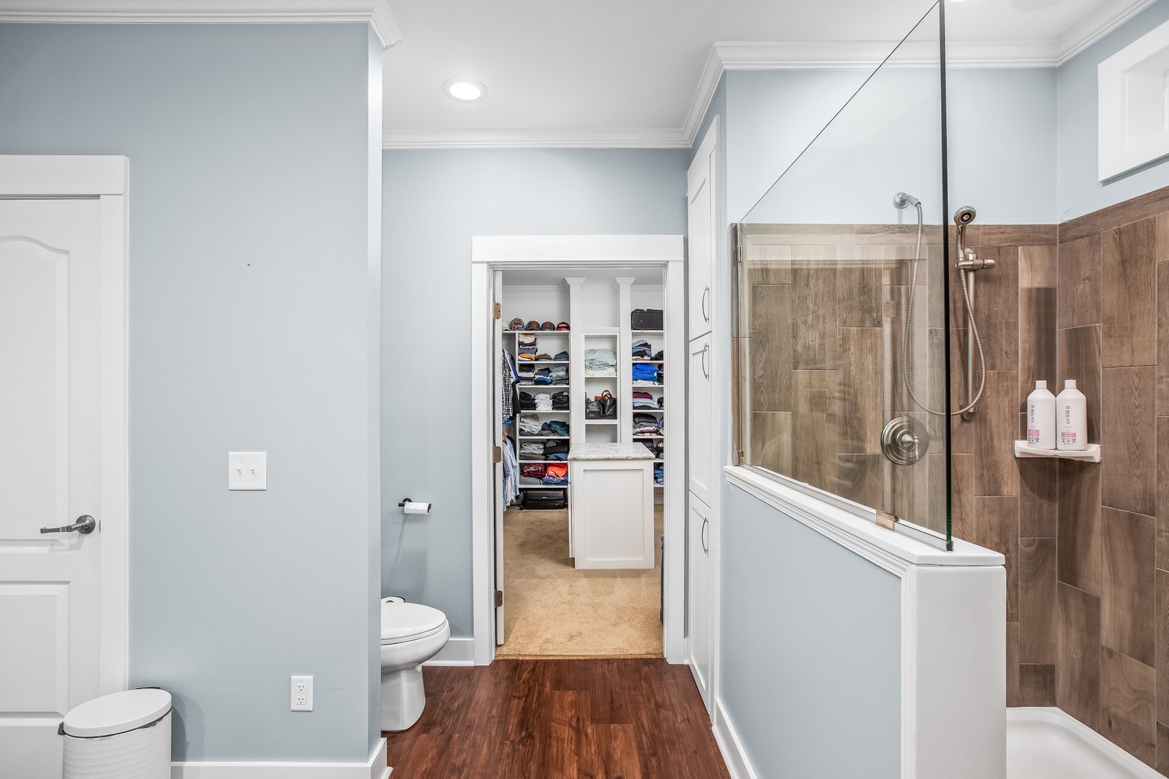 Davie County Home-Modern Living with Countryside Charm!