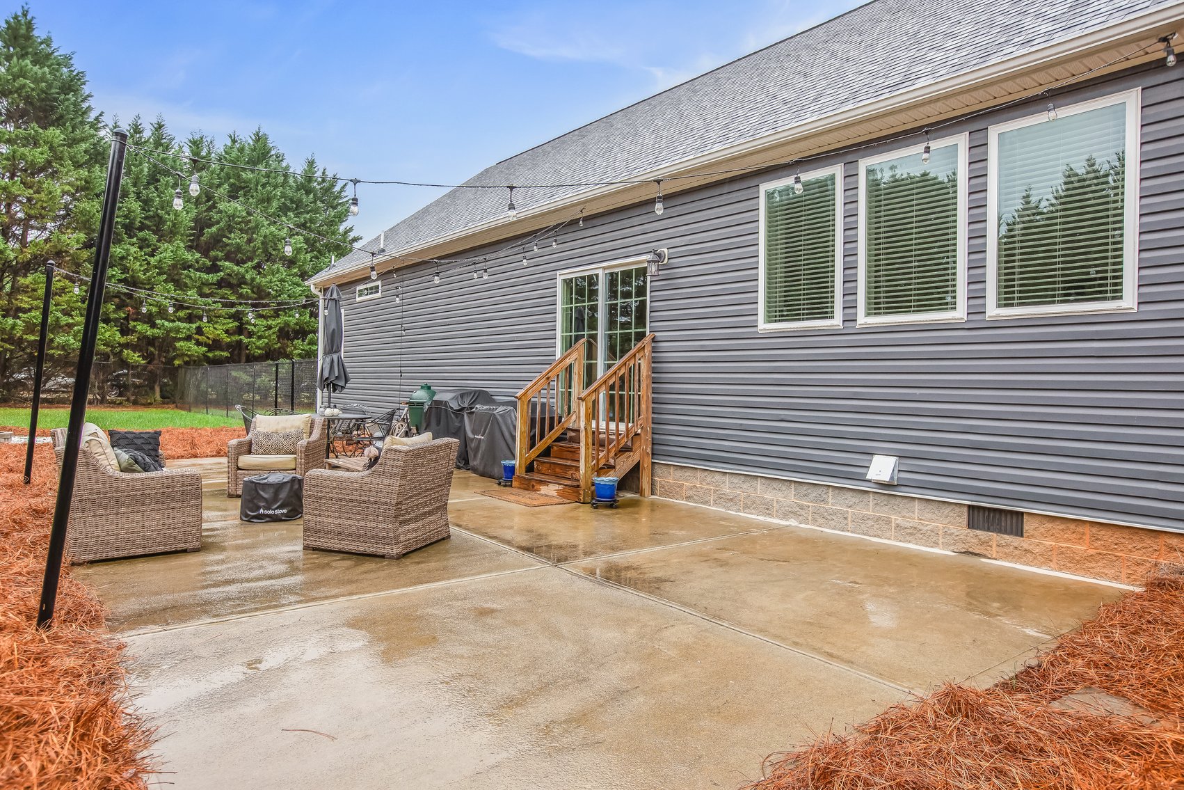 Davie County Home-Modern Living with Countryside Charm!