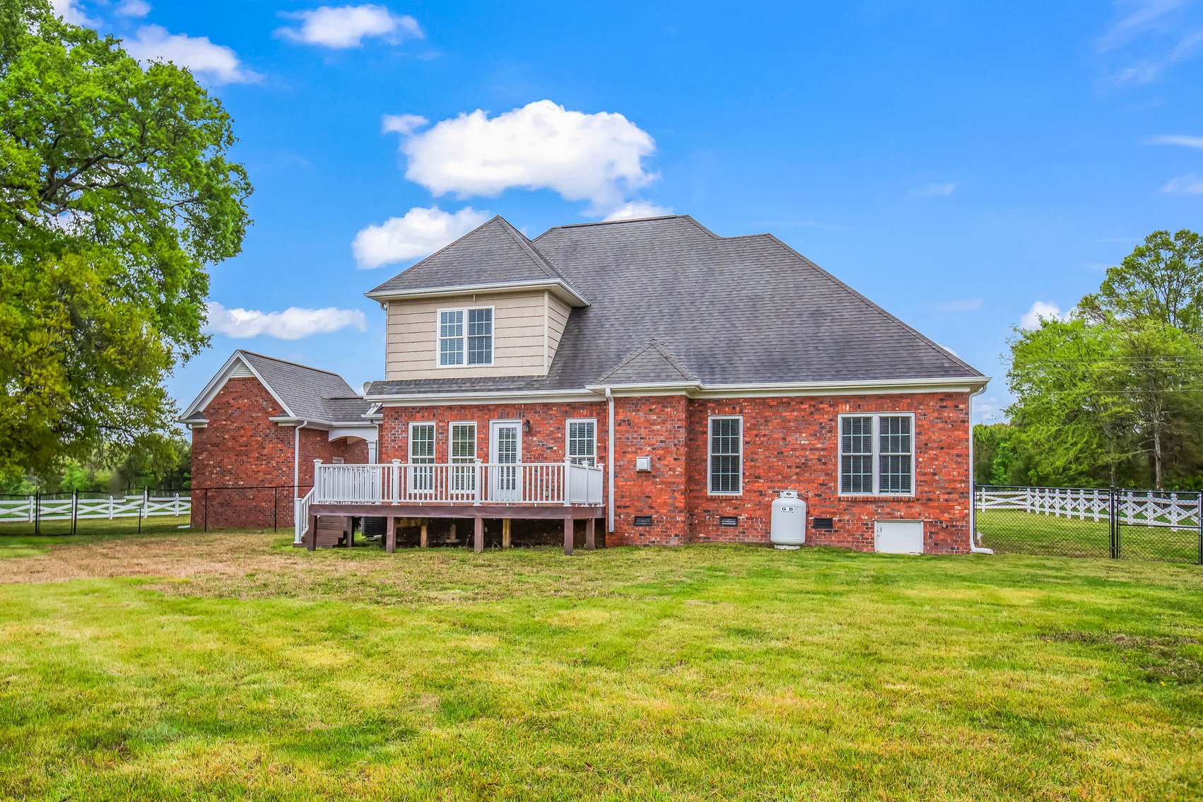 50 Acres & House in Farmington - Bidder's Choice
