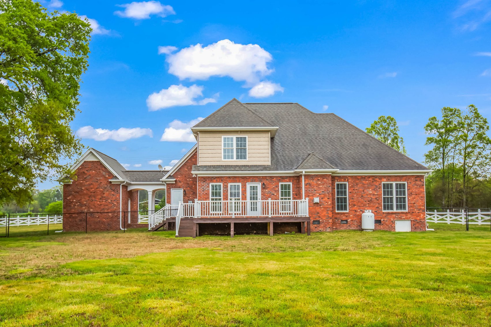 50 Acres & House in Farmington - Bidder's Choice