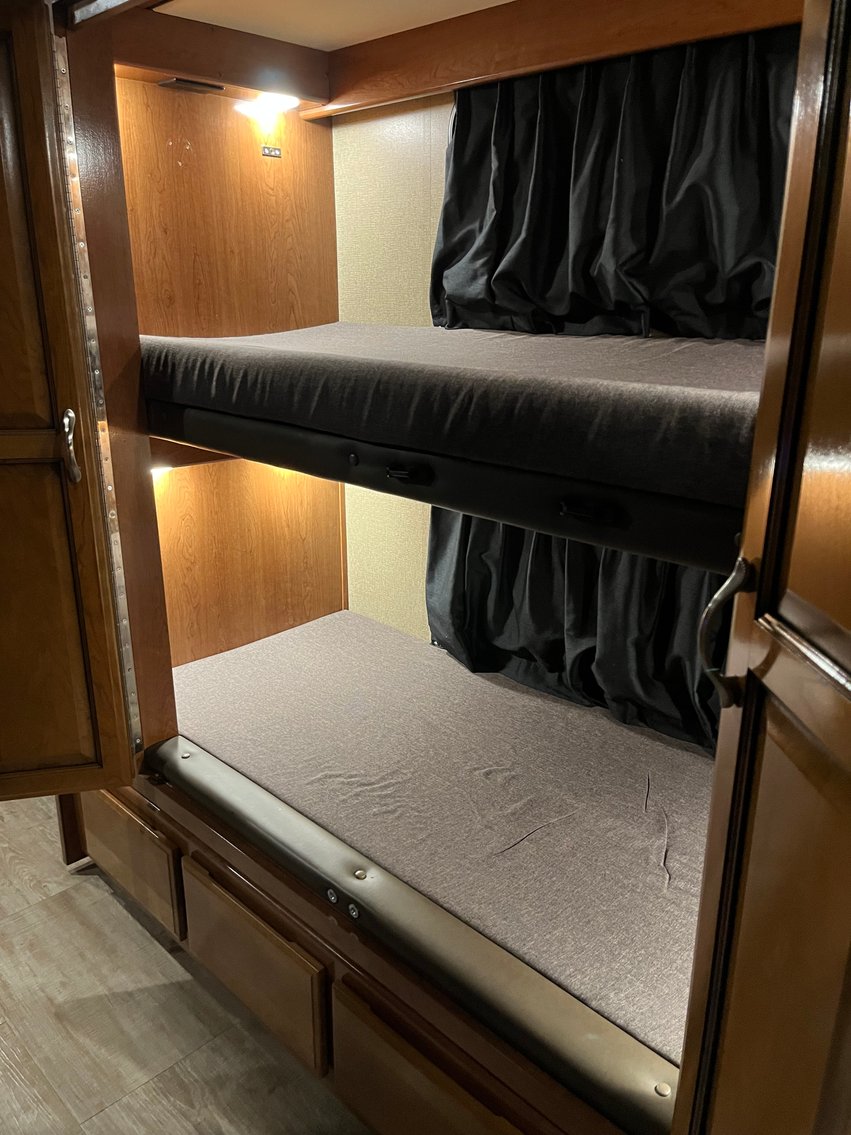 2019 Fleetwood Bounder Model 36F (39 ft long) Motorhome