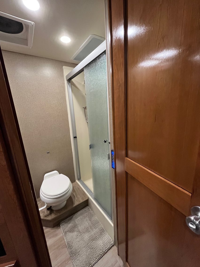 2019 Fleetwood Bounder Model 36F (39 ft long) Motorhome