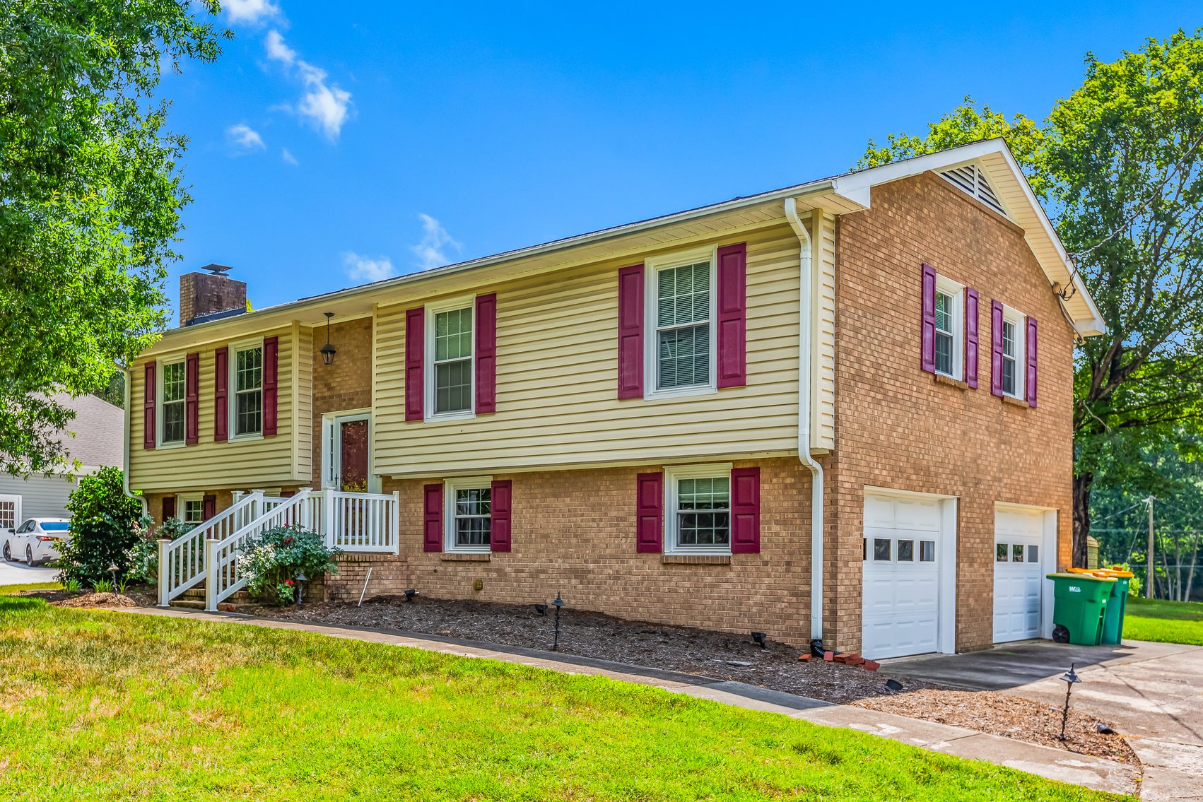 Charming Clemmons Home