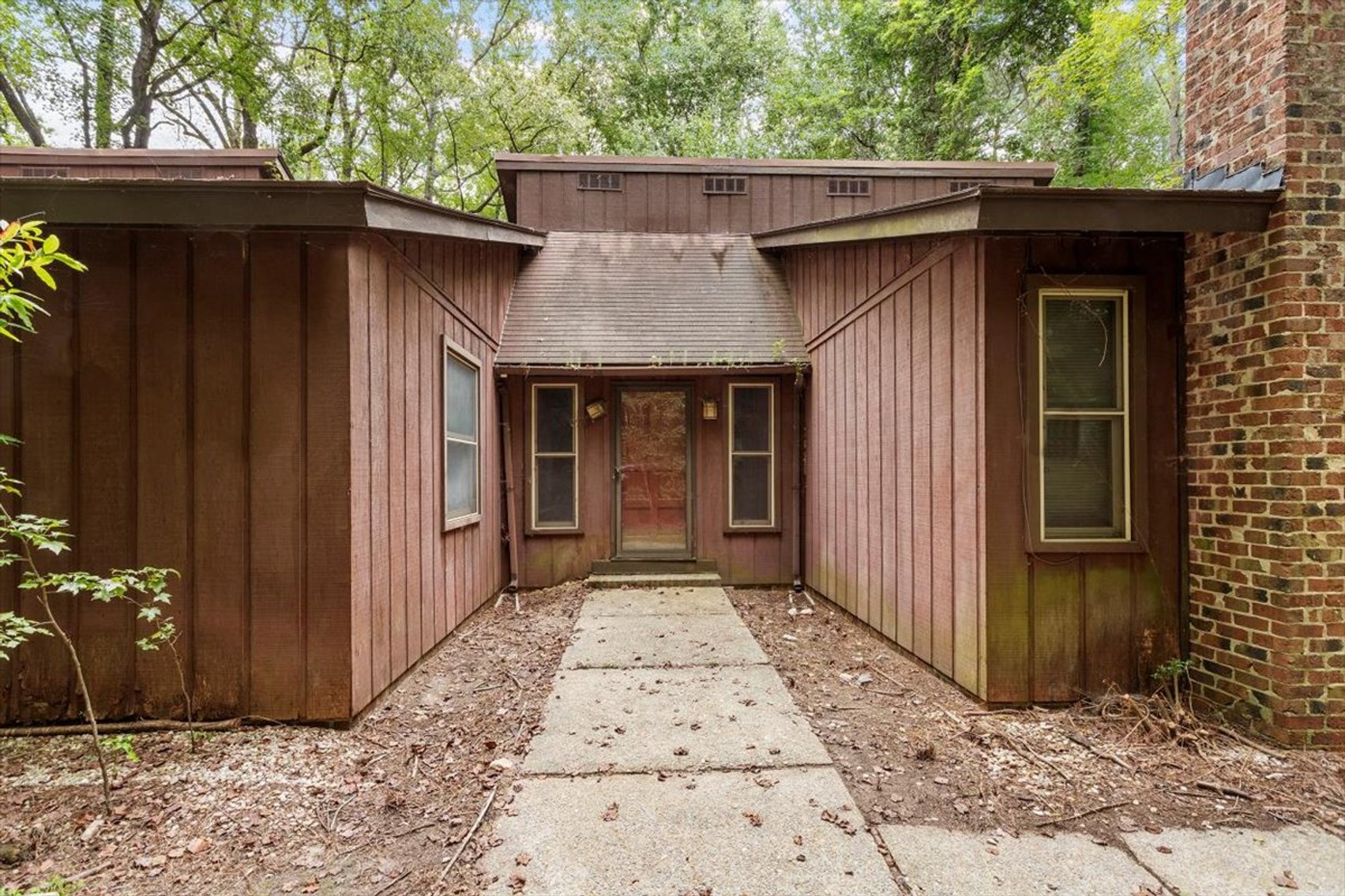 Hidden Gem with Reno Potential - Raleigh, NC