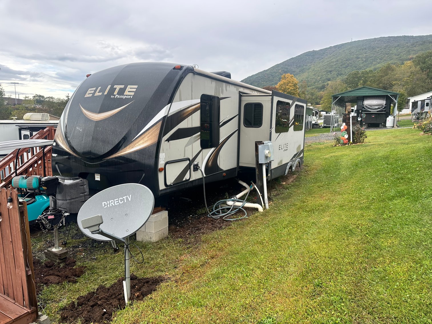 Mountain Getaway - West Jefferson: Passport Elite Camper + Golf Cart