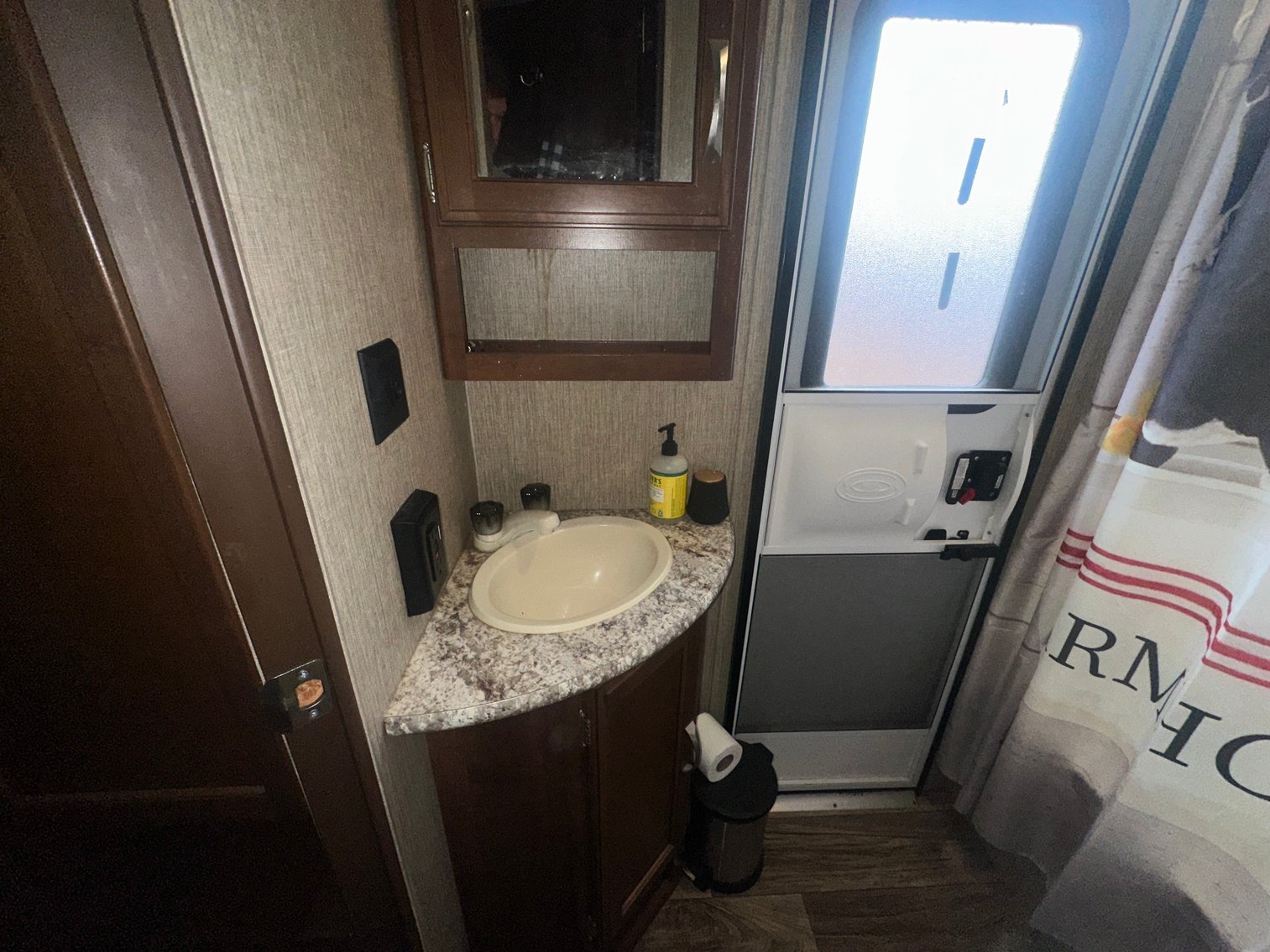 Mountain Getaway - West Jefferson: Passport Elite Camper + Golf Cart