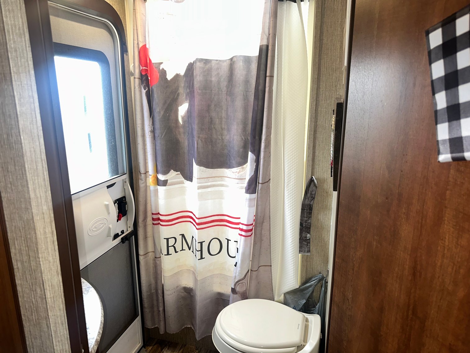 Mountain Getaway - West Jefferson: Passport Elite Camper + Golf Cart
