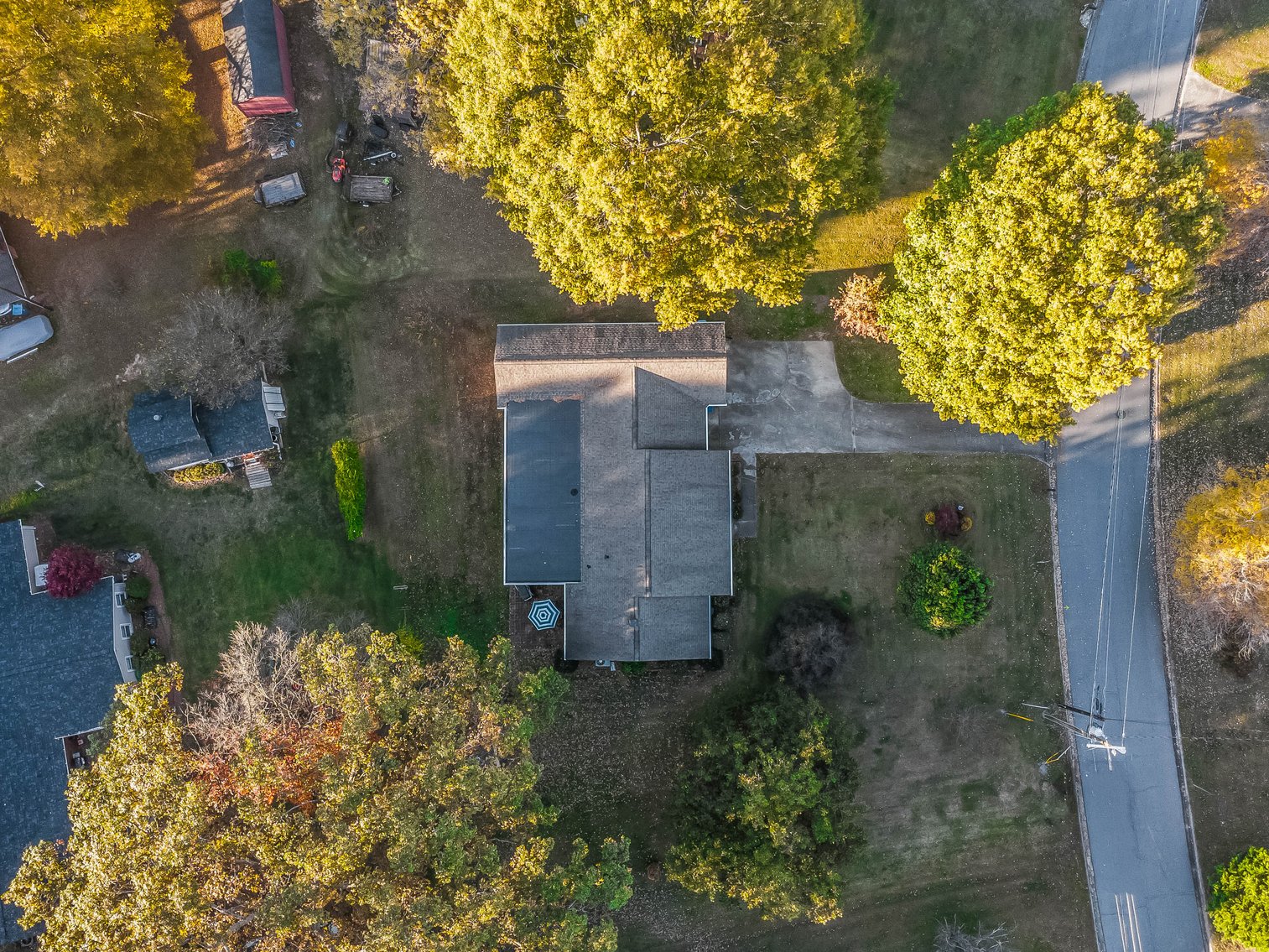 Classic Mocksville Home - Dennis Redman Memorial Scholarship