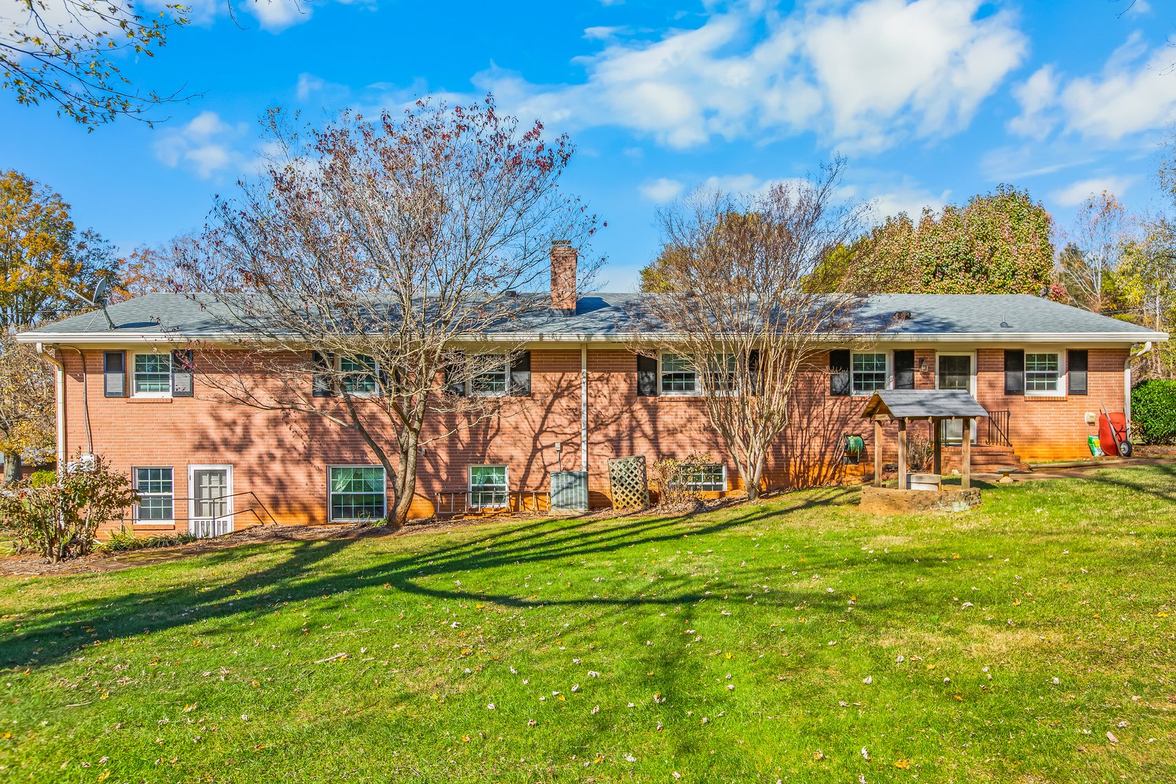 Meadowbrook Corner Classic