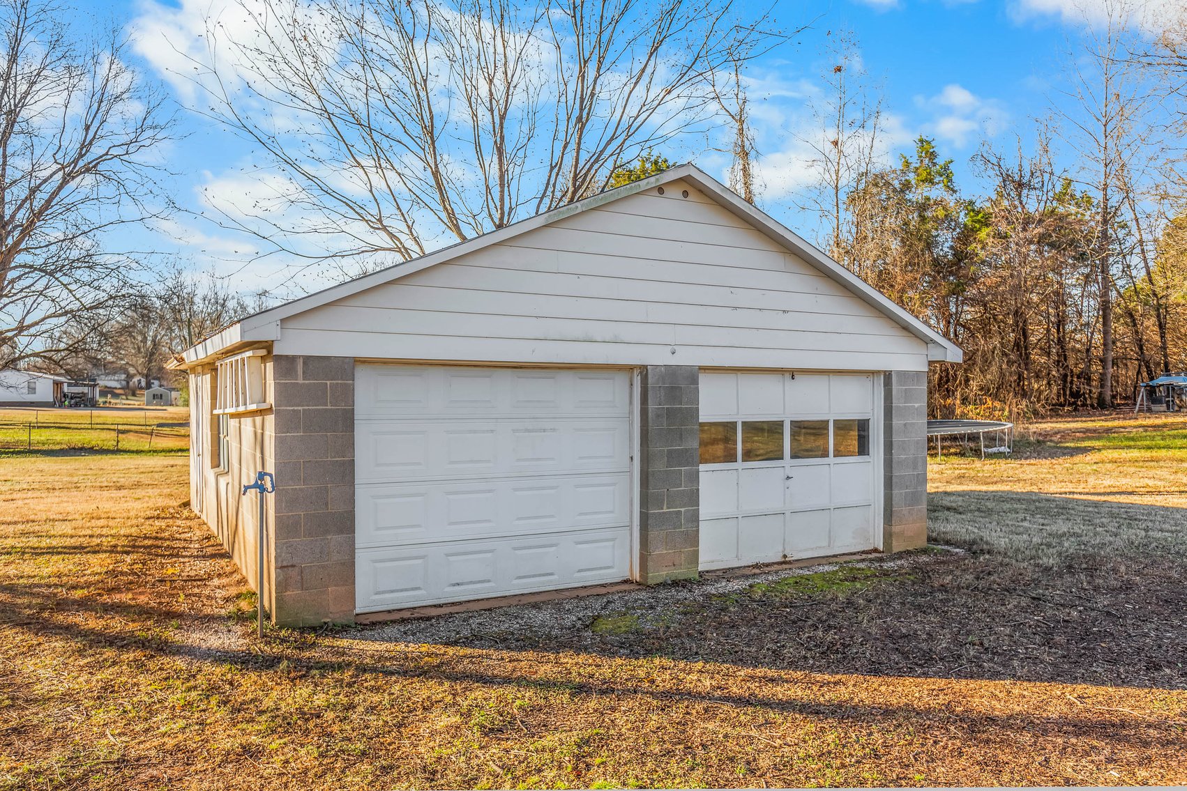 SELLING ABSOLUTE Highway 64 Opportunity - Mocksville, NC