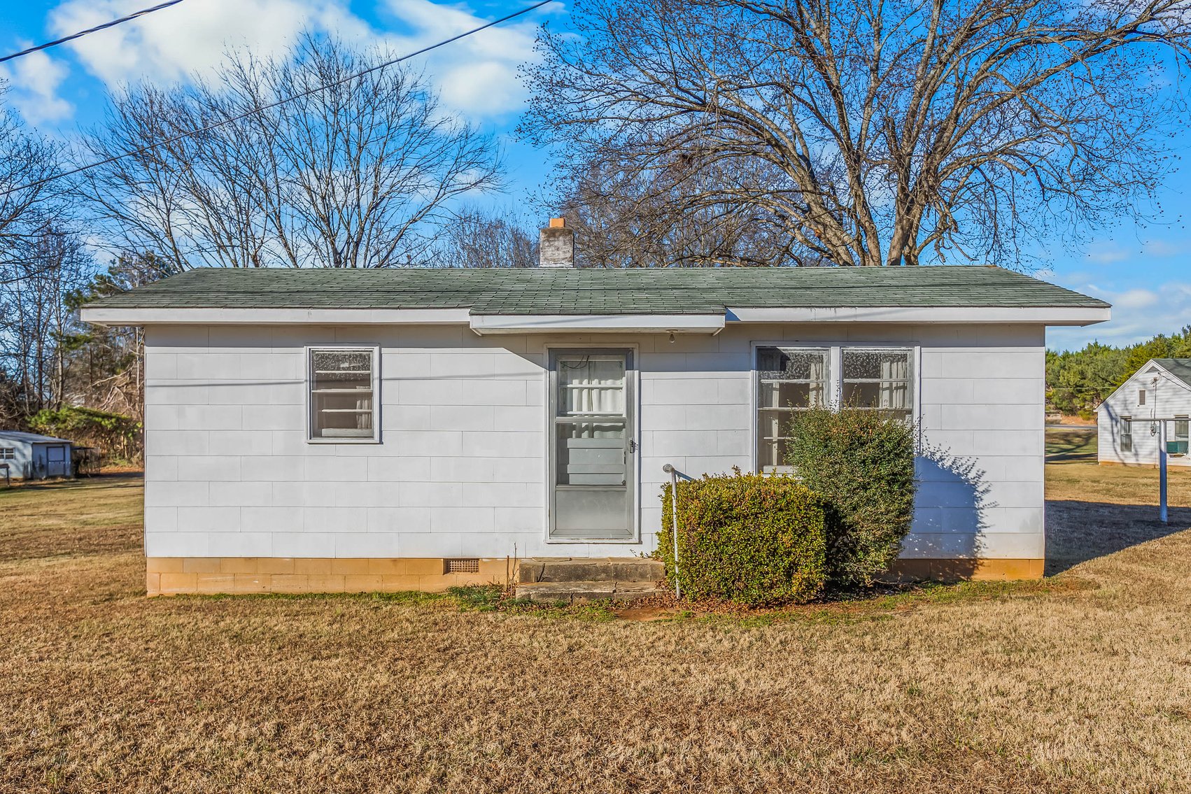 SELLING ABSOLUTE Highway 64 Opportunity - Mocksville, NC