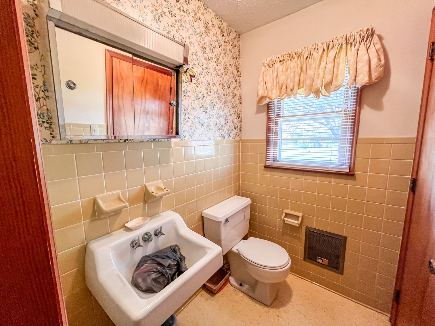 Image for 120 Acres In Gladys Being Sold in Multiple Tracts