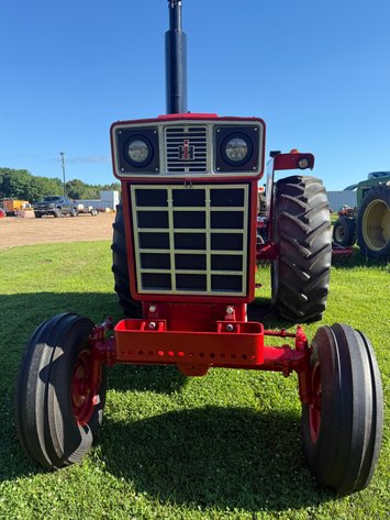 Image for WIN ME! 1975 International Harvester 1066 Black Stripe