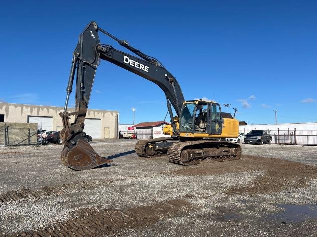 Image for April Warehouse  Auction