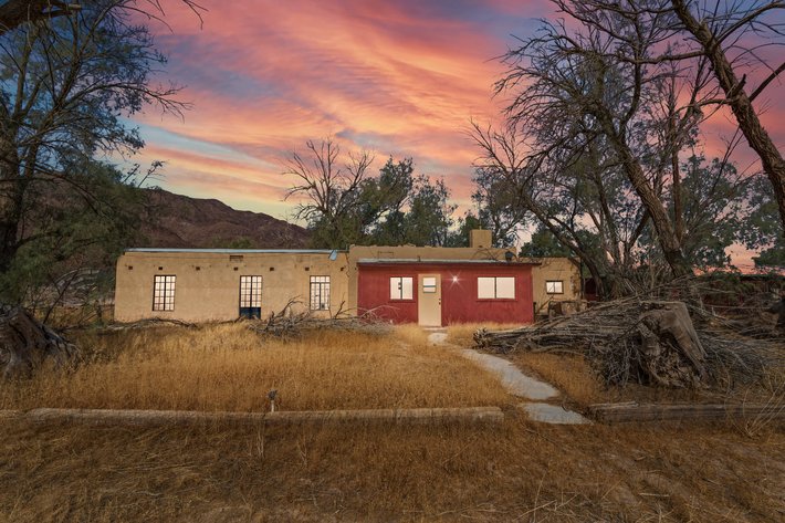 Image for Newberry Desert Ranch Retreat