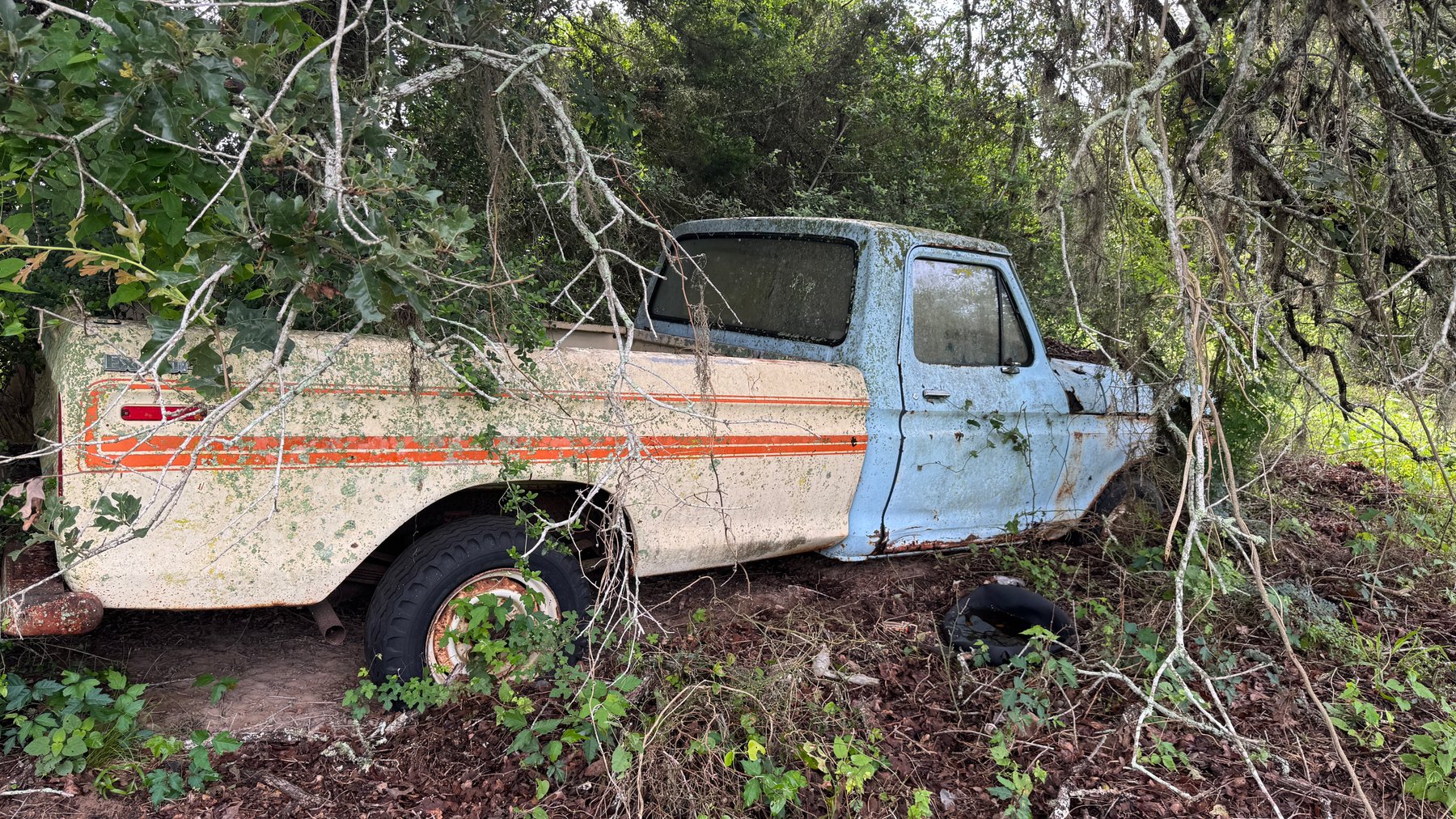 Image for Hallettsville Online Estate Auction