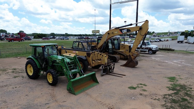 Fall Consignment Auction Ring 1