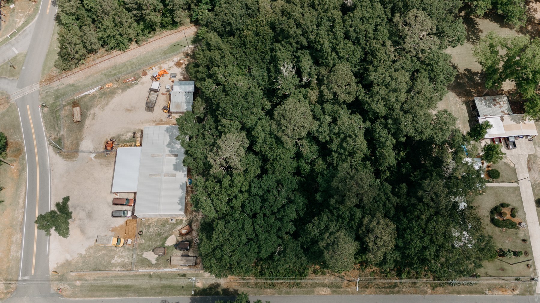 Image for Residential and Investment Real Estate in Worth and Tift County - The Estate of Henry Gordon Davis, Jr.