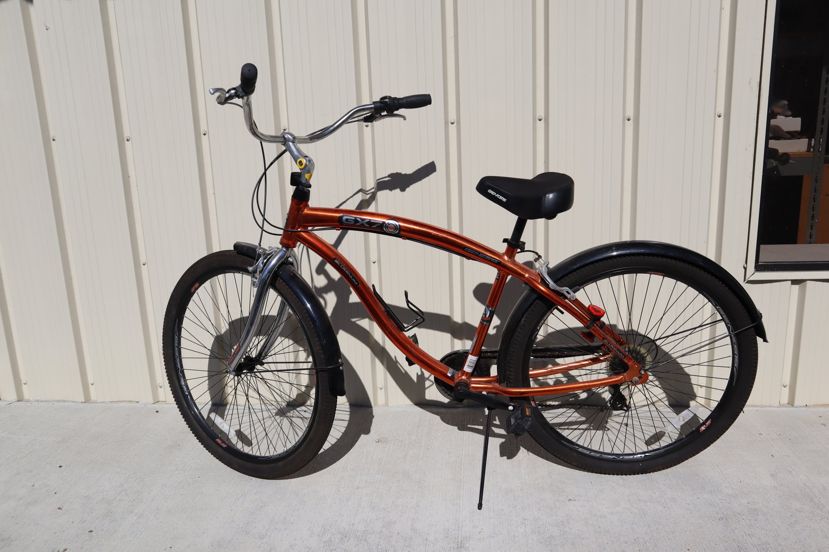 Image for June Gallery – Collectibles, Lead Crystal, Glassware, Art, Brass and Metal Fixtures, Furniture, Kitchenware, Artifacts, and More!