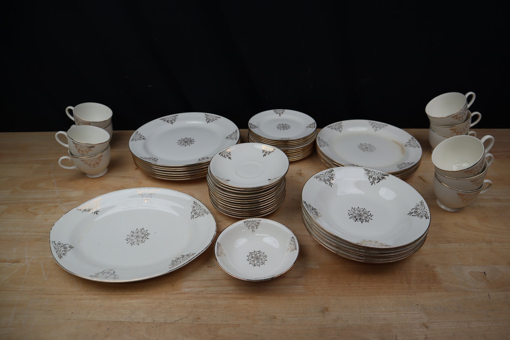 Image for July Gallery Auction - Vintage and Antique Collectibles, Furniture, Vintage Toys and Dolls, Jewelry, Tools, Art and More!