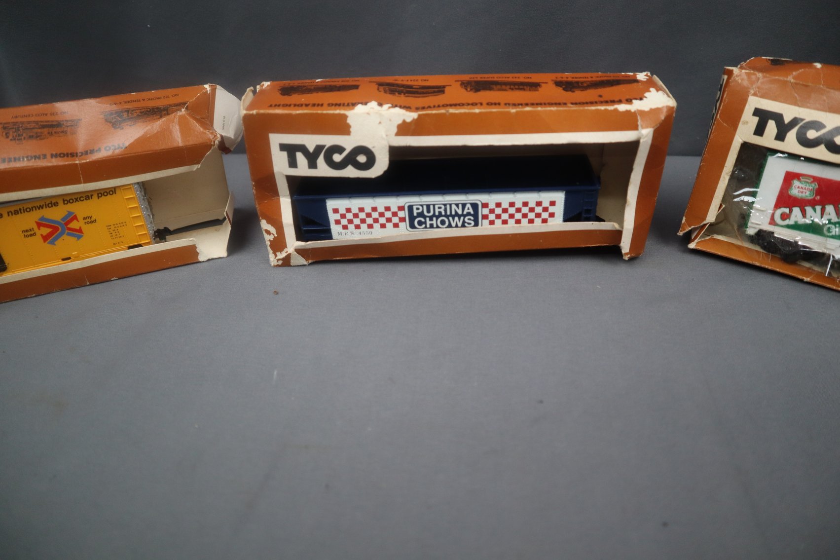 Image for August Gallery Auction #2– Vintage and Antique Collectibles, Antique Furniture, Framed Artwork, Sports Collectibles, China, Books, and More!