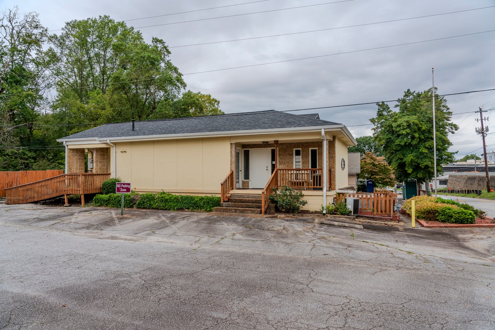 Image for *UNDER CONTRACT* 3,061 +/- SqFt Multi-Purpose Building in Clarkesville, Georgia