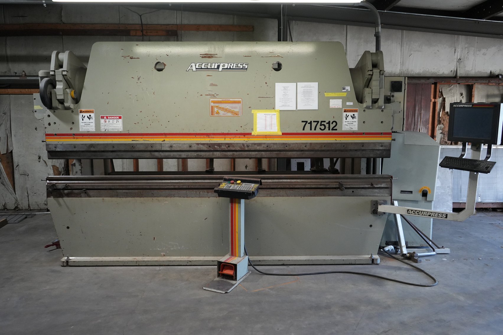 Image for Liquidation of W.D. Laramore Manufacturing: Machinery, Rolling Equipment, Pallet Racking, Tools, and More!