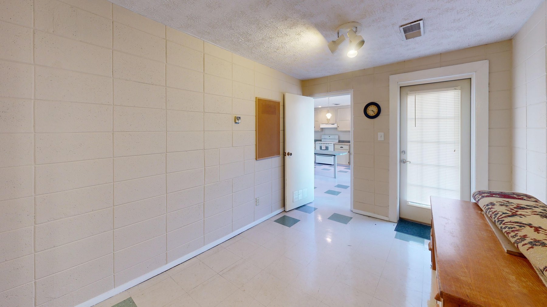 Image for *UNDER CONTRACT* 3,061 +/- SqFt Multi-Purpose Building in Clarkesville, Georgia