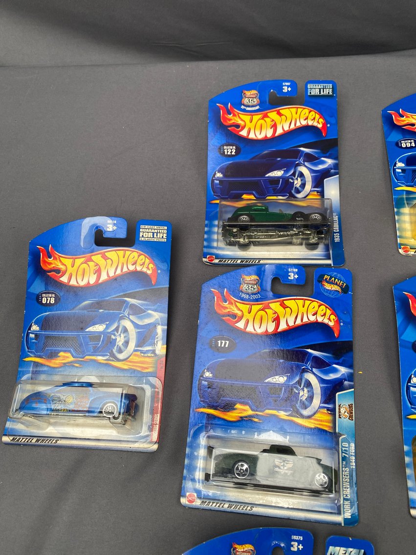 Image for November Gallery – Antiques, Collectibles, Jewelry, Artifacts, Stoneware, and More!