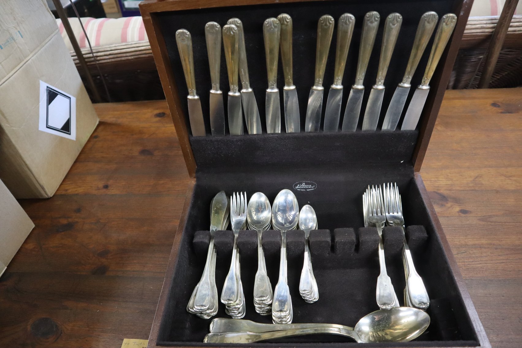 Image for November Gallery – Antiques, Collectibles, Jewelry, Artifacts, Stoneware, and More!