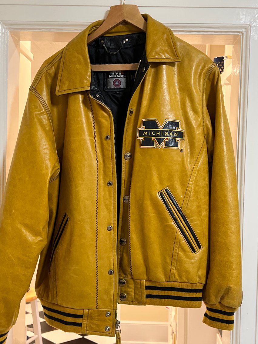 Image for The Estate of Michael Moss, Antiques, Artwork, Glassware, Decor, Vintage Furniture and More!