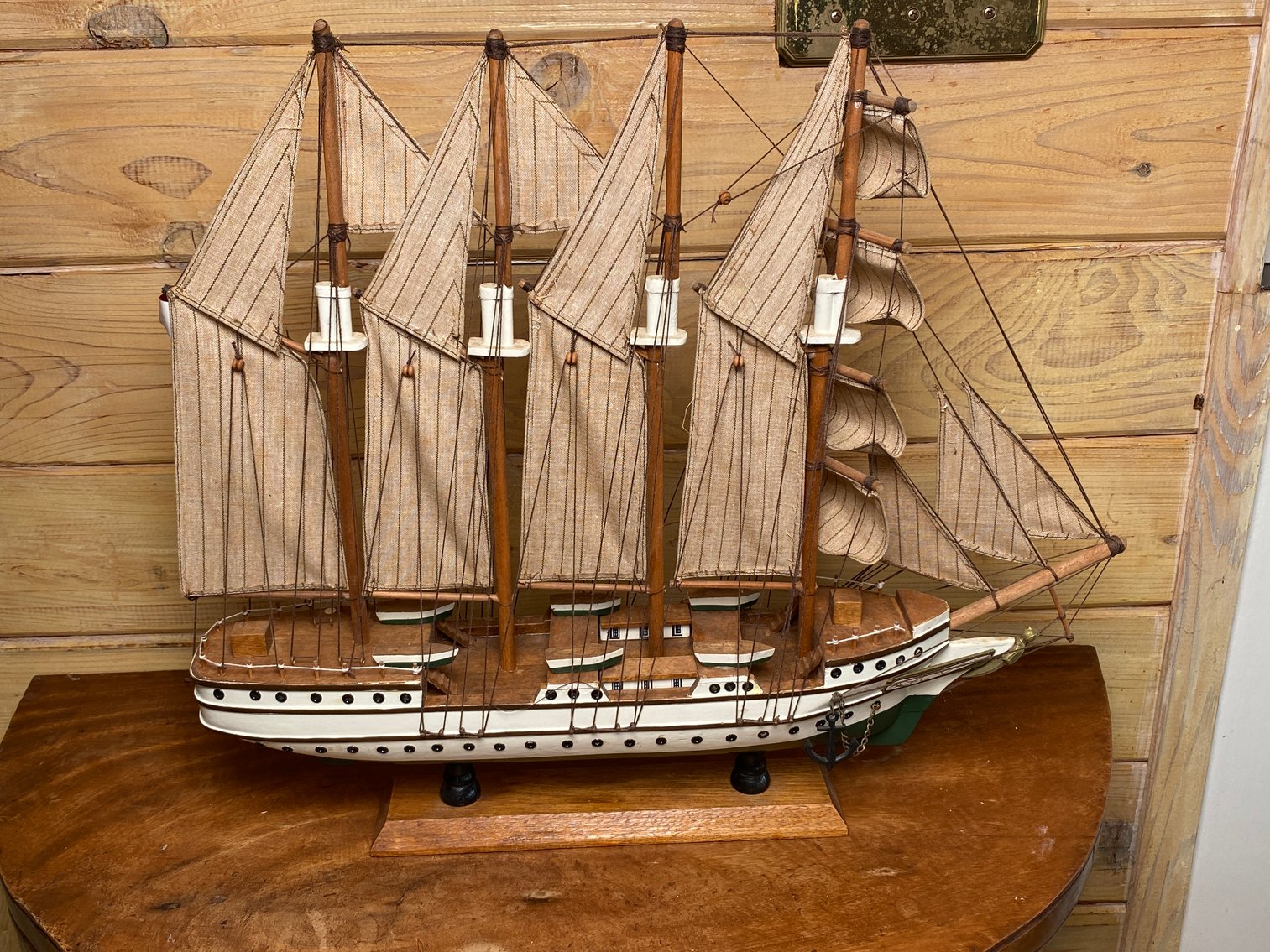 Image for The Estate of Michael Moss, Antiques, Artwork, Glassware, Decor, Vintage Furniture and More!