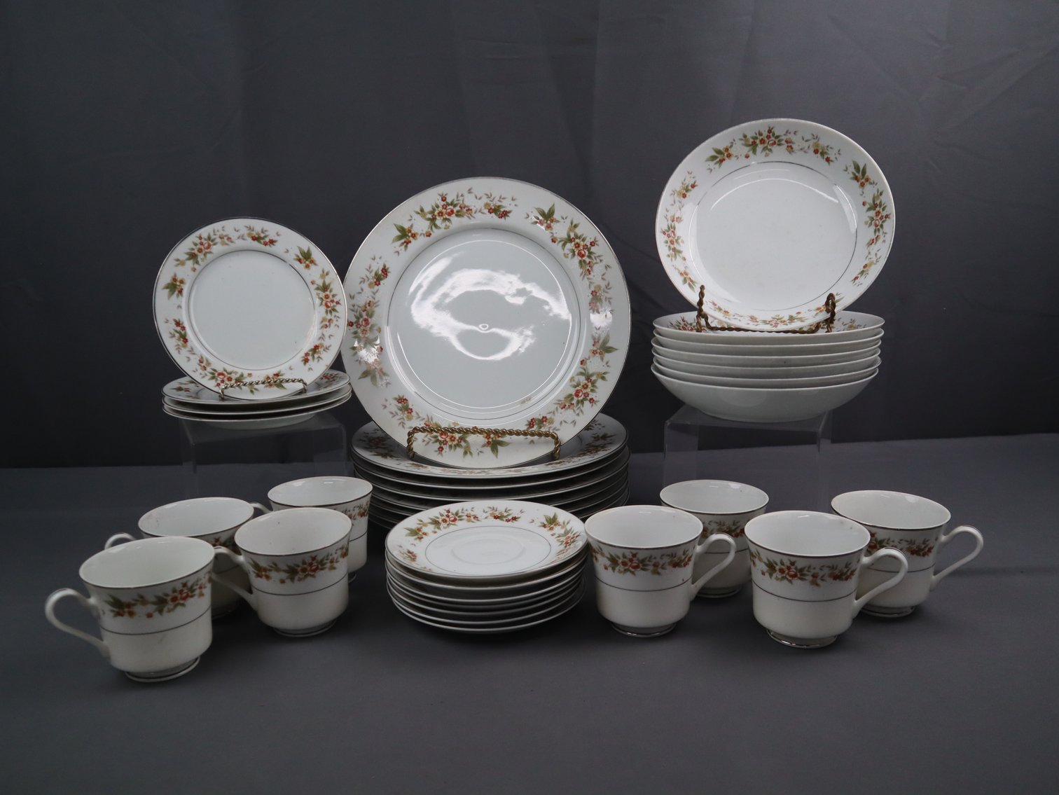 Image for May 2025 Gallery Auction Featuring Tom Clark Creations, Furniture, Art, Collectibles & More!