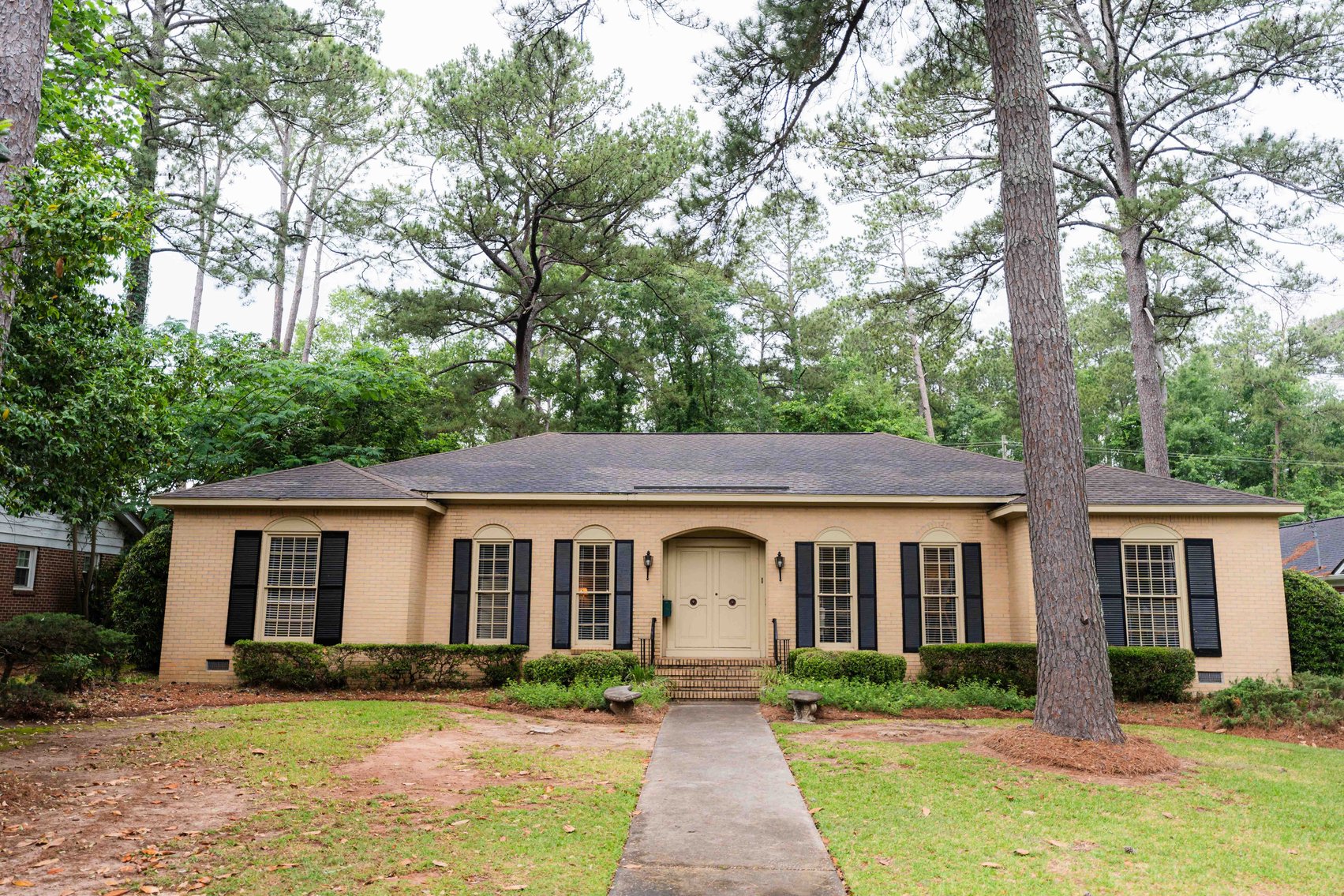Image for Spacious 2,696 SqFt Brick Home on 0.735 Acres in Albany, GA