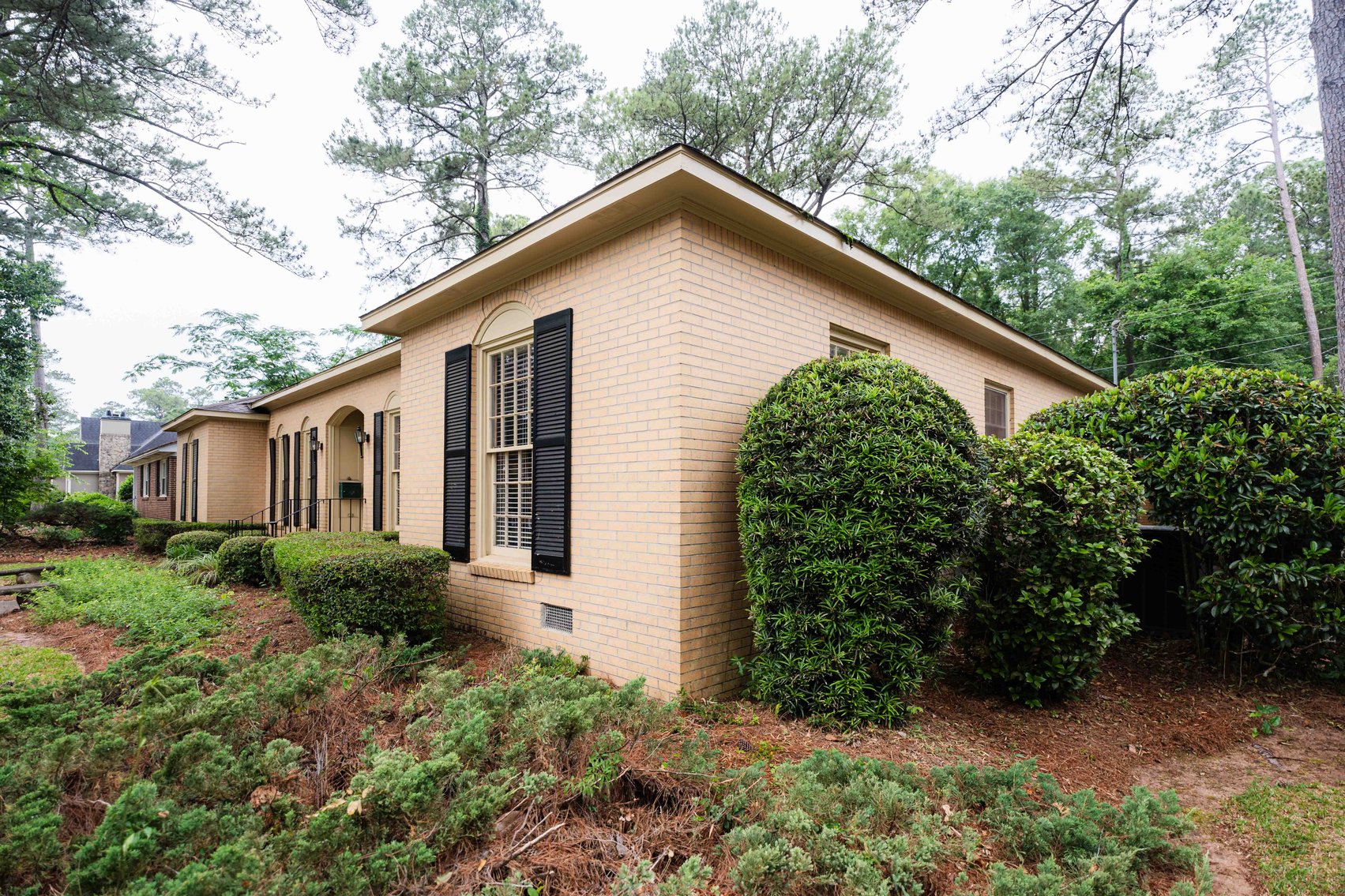 Image for Spacious 2,696 SqFt Brick Home on 0.735 Acres in Albany, GA