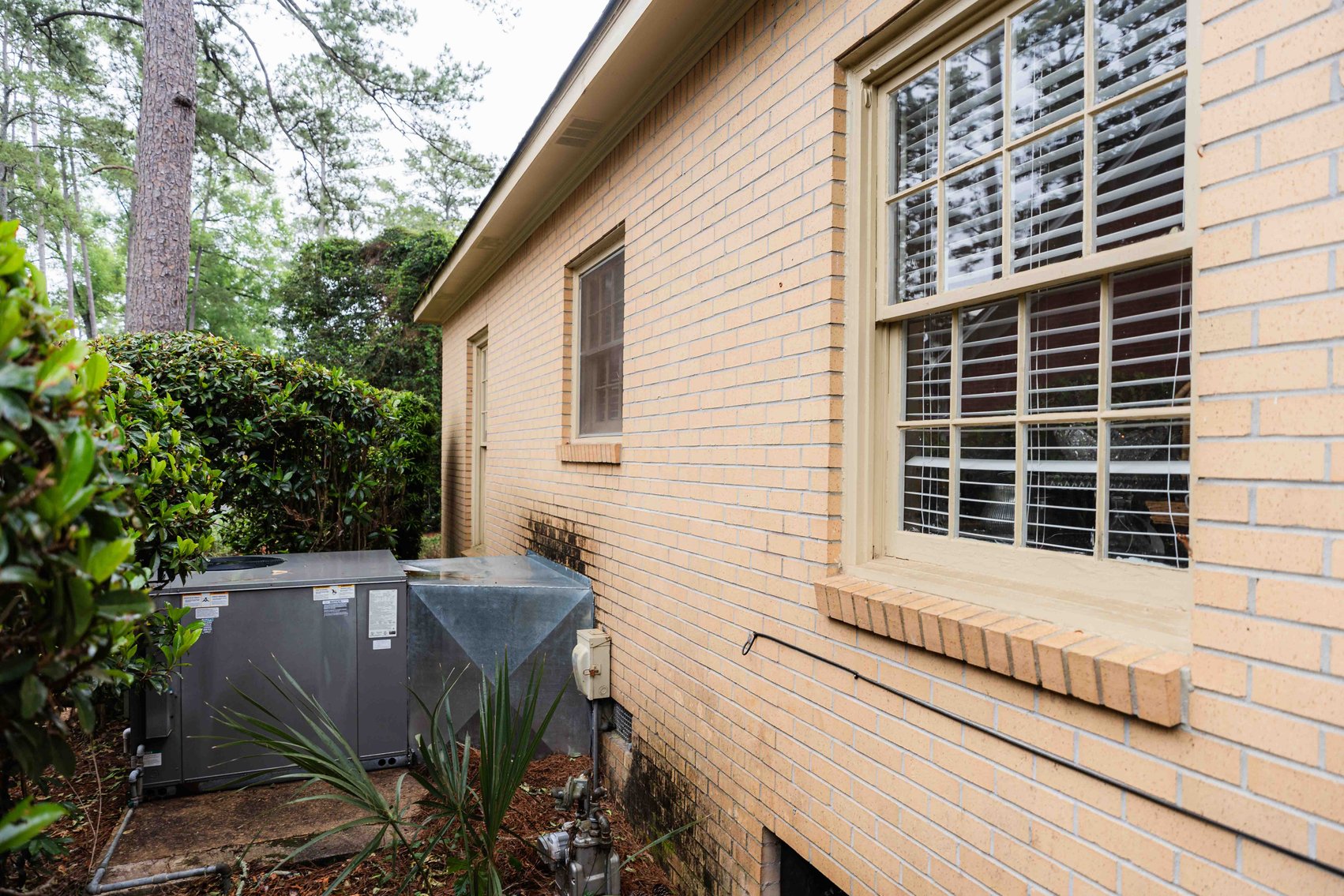 Image for Spacious 2,696 SqFt Brick Home on 0.735 Acres in Albany, GA