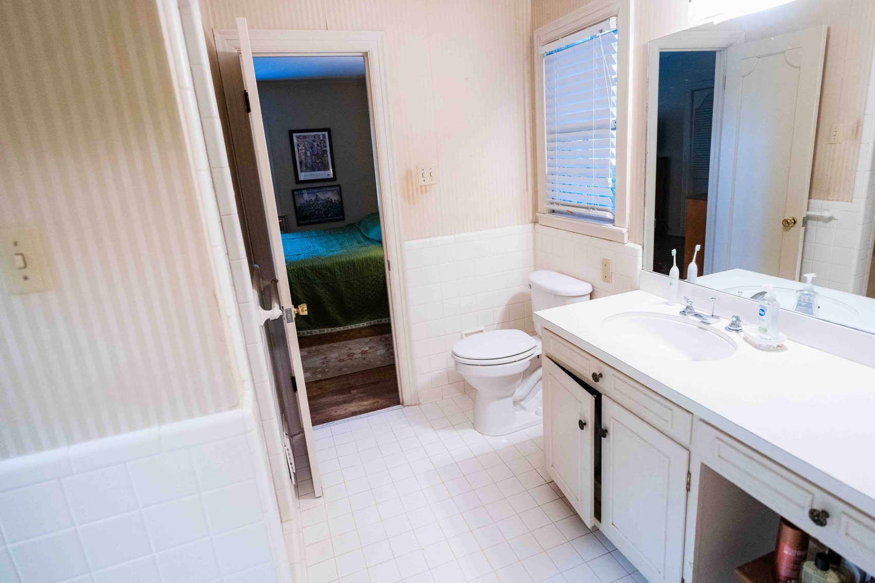 Image for Spacious 2,696 SqFt Brick Home on 0.735 Acres in Albany, GA