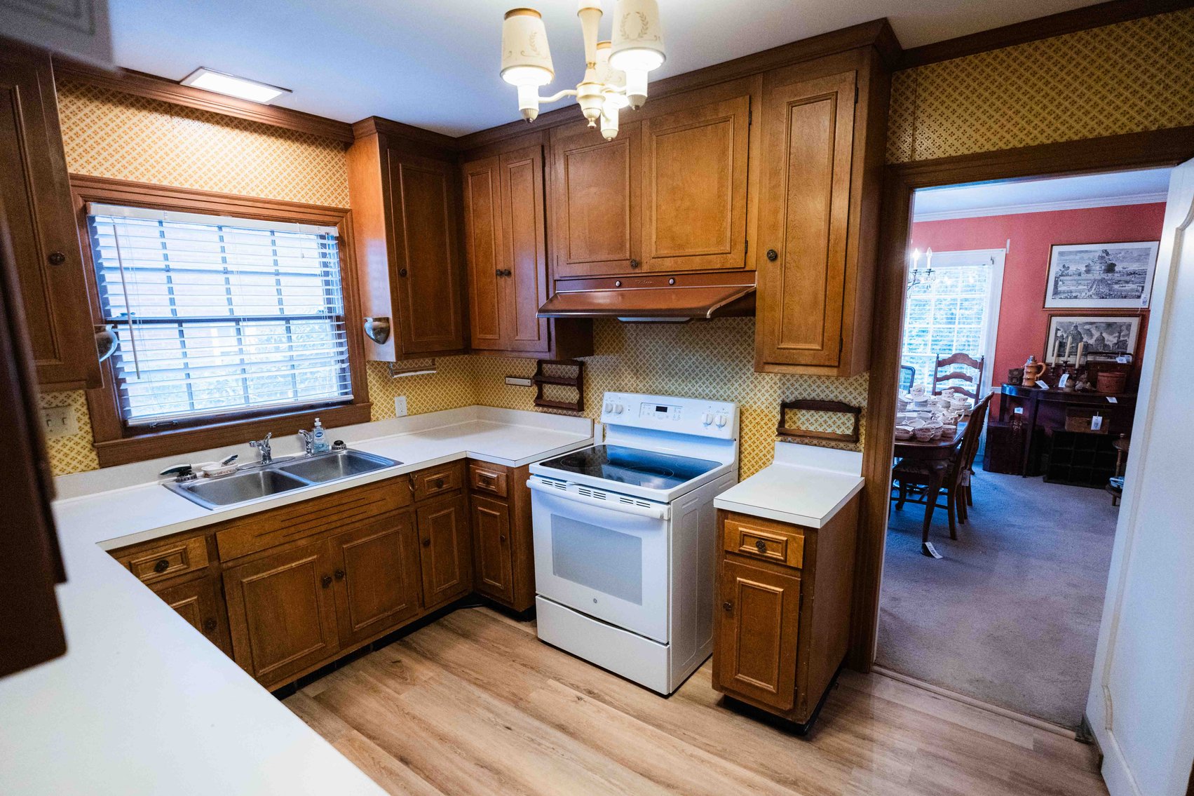 Image for Spacious 2,696 SqFt Brick Home on 0.735 Acres in Albany, GA